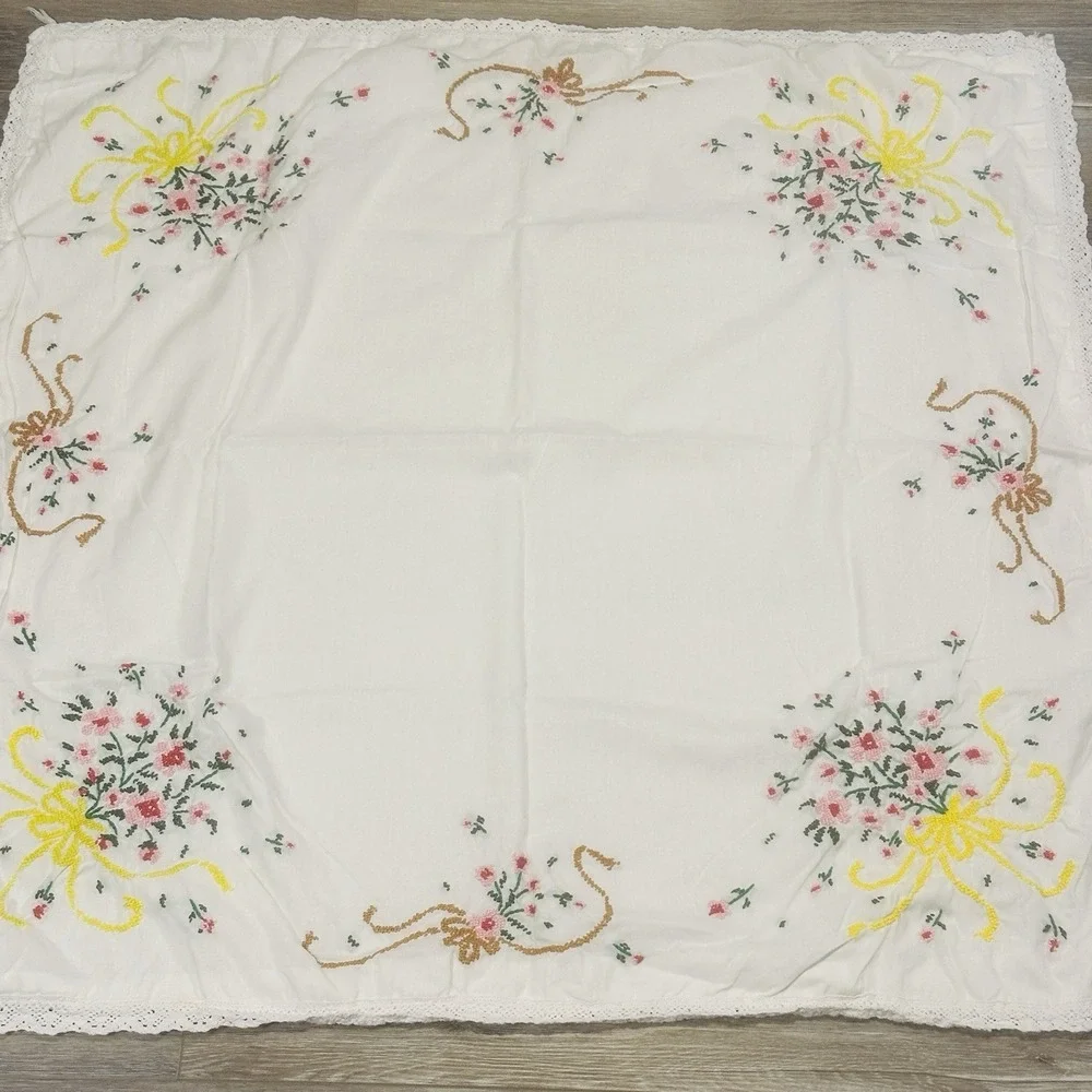 Hand Embroidered Vintage Tablecloth Yellow Bows Pink Floral‎ 1950's